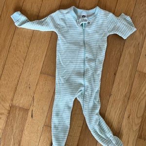 Gerber baby onesie - size 3-6 months